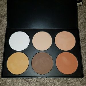 BH Cosmetics Contour & Blush 2